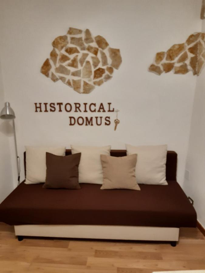 Historical Domus Apartment อานาญี ภายนอก รูปภาพ