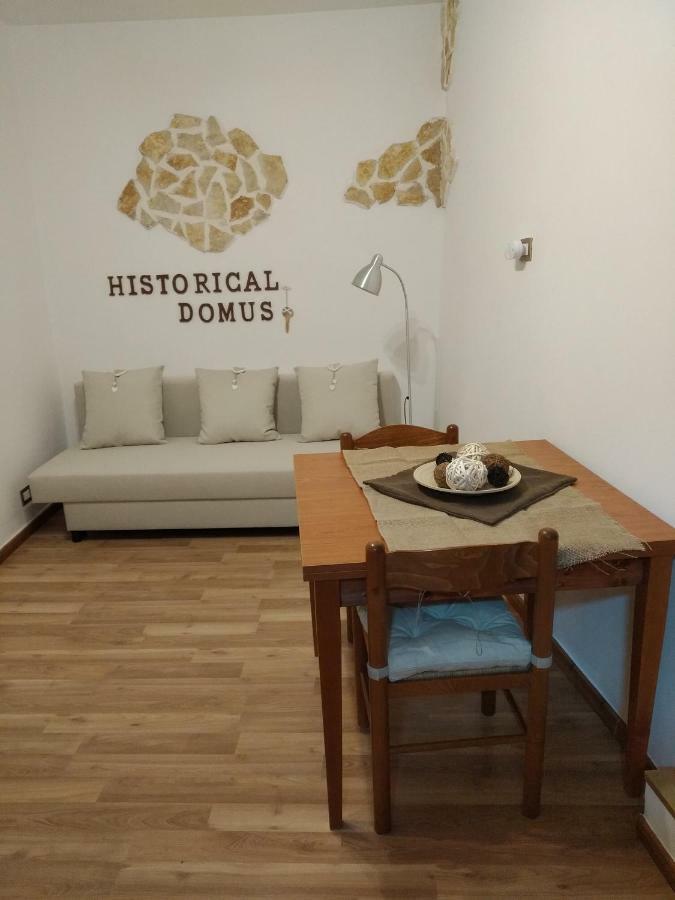 Historical Domus Apartment อานาญี ภายนอก รูปภาพ